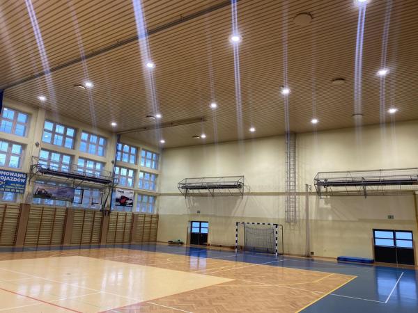 Modernizacja oświetlenia hali sportowej SP nr 1 w Skrzyszowie
